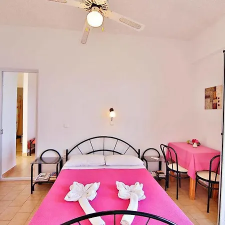 Apartment Isadora Almyrida (Crete)